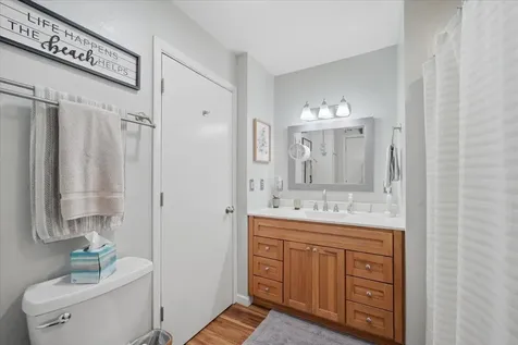 2208 Oxford Lane Cedar Falls IA 50613