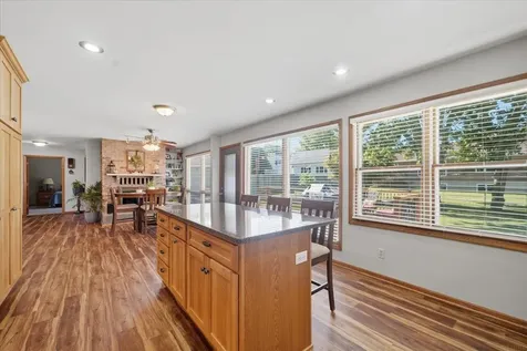 2208 Oxford Lane Cedar Falls IA 50613