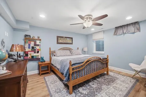 2208 Oxford Lane Cedar Falls IA 50613