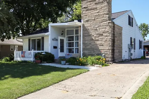 1414 19th Avenue Eldora IA 50627