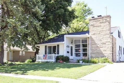 1414 19th Avenue Eldora IA 50627
