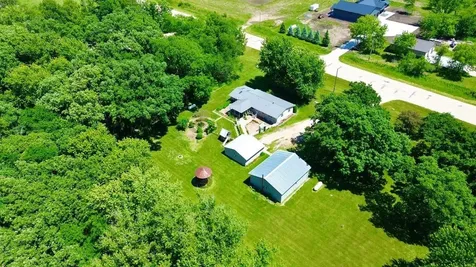 1947 Underwood Avenue Charles City IA 50616