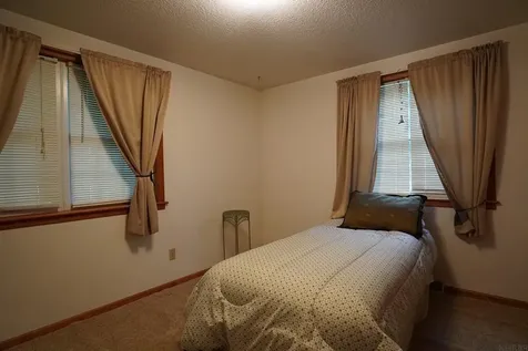 1947 Underwood Avenue Charles City IA 50616