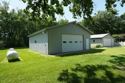 1947 Underwood Avenue Charles City IA 50616