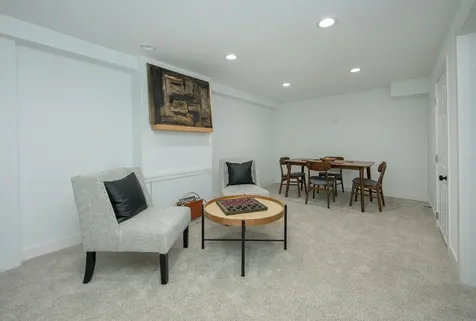 2013 Maplewood Drive Cedar Falls IA 50613