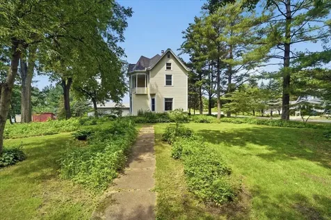 221 Forrest Avenue Denver IA 50622