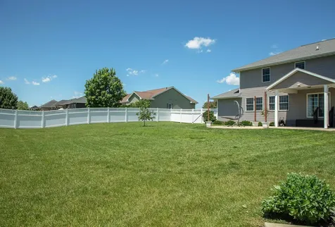 414 Limerick Drive Jesup IA 50648
