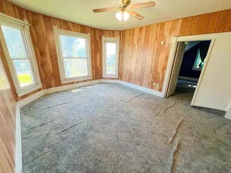 114 S Pine Street West Union IA 52175