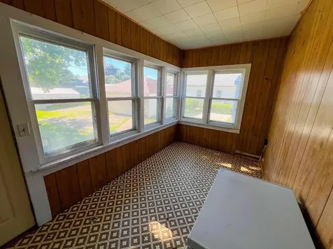 114 S Pine Street West Union IA 52175