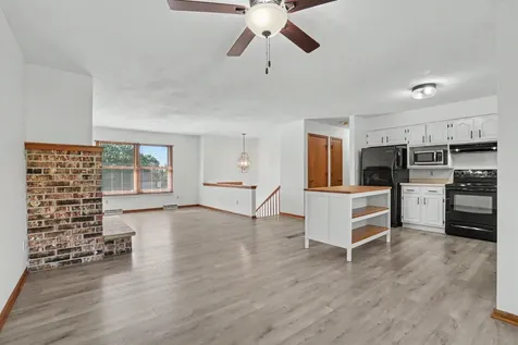 455 Tannin Court Dubuque IA 52003