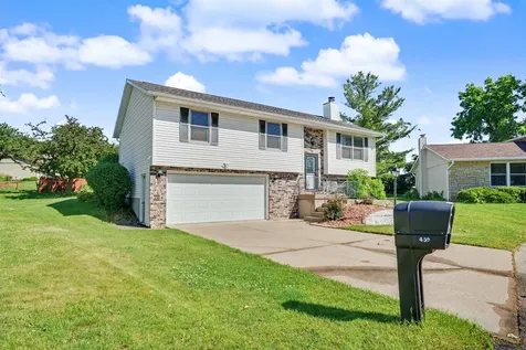 455 Tannin Court Dubuque IA 52003