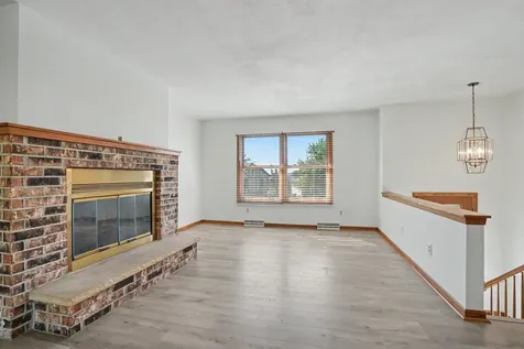 455 Tannin Court Dubuque IA 52003