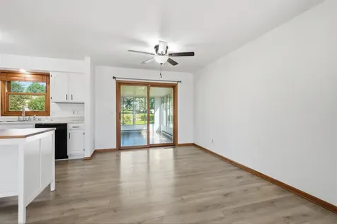 455 Tannin Court Dubuque IA 52003