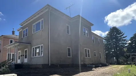 210 N Locust Avenue New Hampton IA 50659