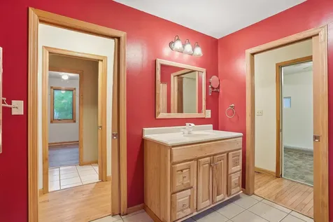 1219 Western Avenue Cedar Falls IA 50613