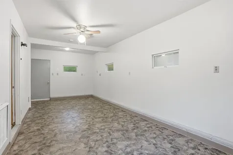 1219 Western Avenue Cedar Falls IA 50613