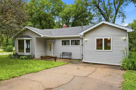 1219 Western Avenue Cedar Falls IA 50613