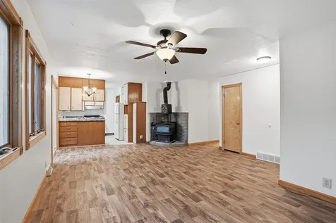 1219 Western Avenue Cedar Falls IA 50613