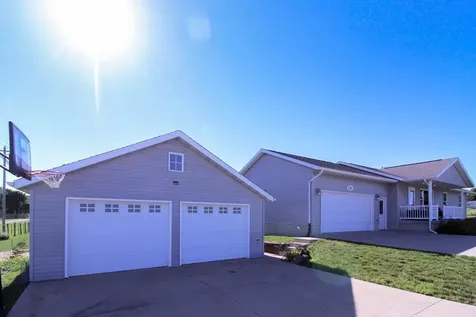 1301 1st Street Grundy Center IA 50638