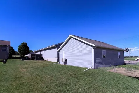 1301 1st Street Grundy Center IA 50638