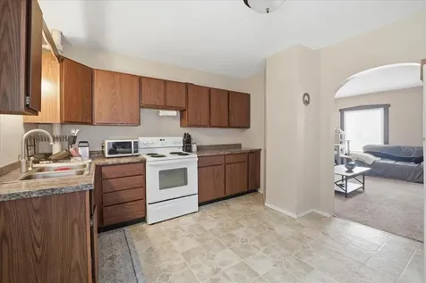 1721 & 1723 Falls Avenue Waterloo IA 50701