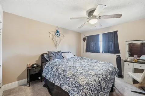 1721 & 1723 Falls Avenue Waterloo IA 50701
