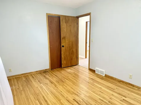 3867 Cedar Terrace Drive Waterloo IA 50702