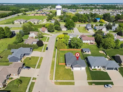 4606 Gloria Street Cedar Falls IA 50613