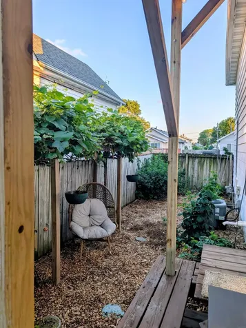 1005 Forest Avenue Waterloo IA 50702