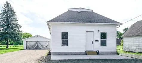 910 East Street Lamont IA 50650