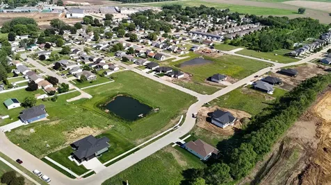 4102 Mark Drive Cedar Falls IA 50613