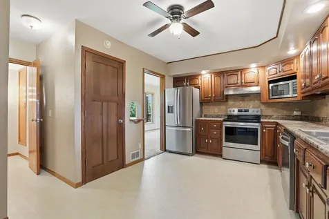 554 7th Street Jesup IA 50648