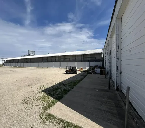 1110 N Grand Avenue Charles City IA 50616