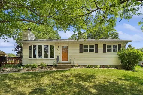 5703 Aster Lane Waterloo IA 50701
