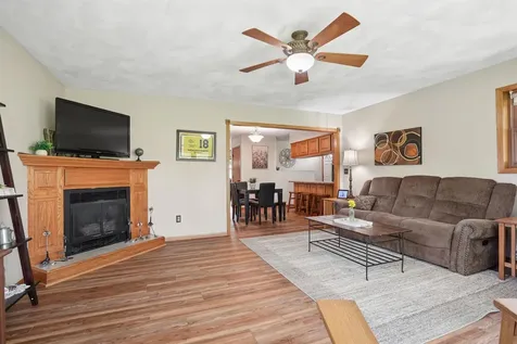5703 Aster Lane Waterloo IA 50701