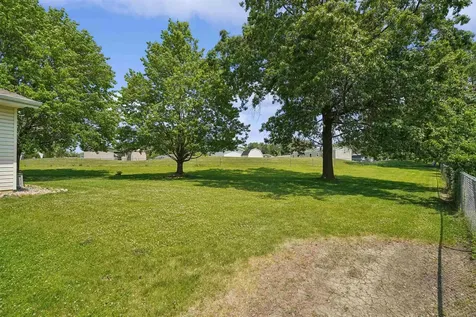 5703 Aster Lane Waterloo IA 50701