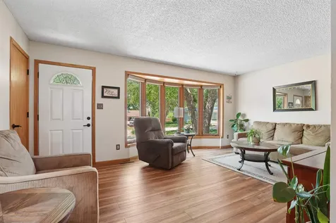 5703 Aster Lane Waterloo IA 50701