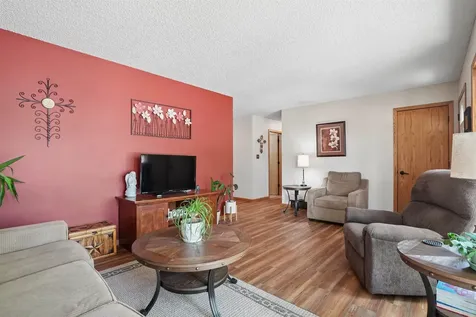 5703 Aster Lane Waterloo IA 50701