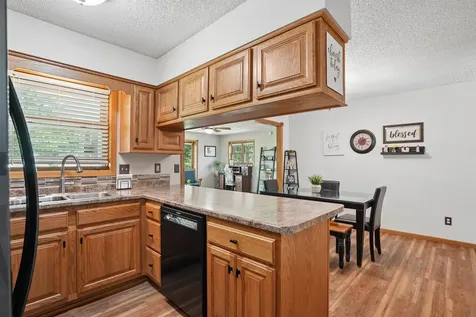 5703 Aster Lane Waterloo IA 50701
