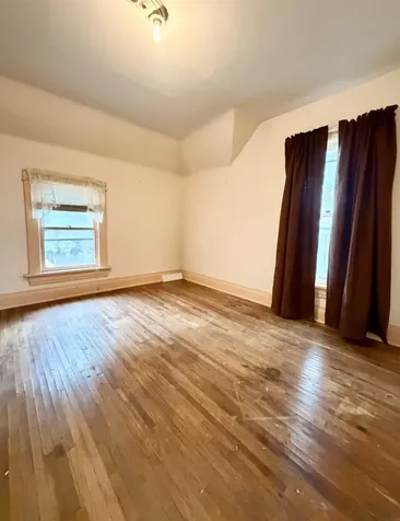 143 S. Elk Run Road Waterloo IA 50707