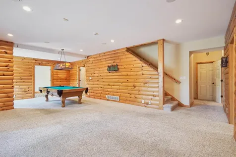 709 Lake Ridge Drive Cedar Falls IA 50613