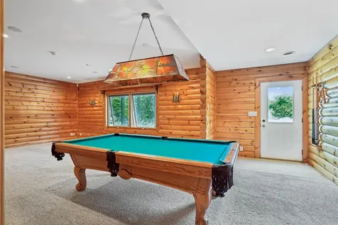 709 Lake Ridge Drive Cedar Falls IA 50613