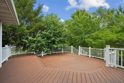709 Lake Ridge Drive Cedar Falls IA 50613