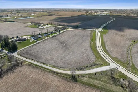 Cedar Heights Drive Cedar Falls IA 50613
