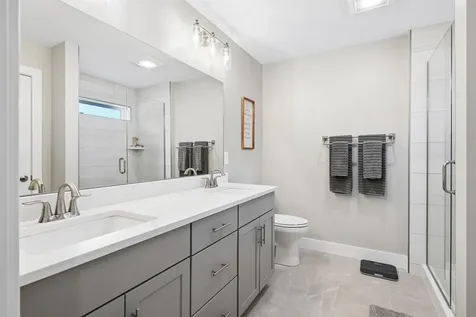 185 Eagle Ridge Drive Waverly IA 50677