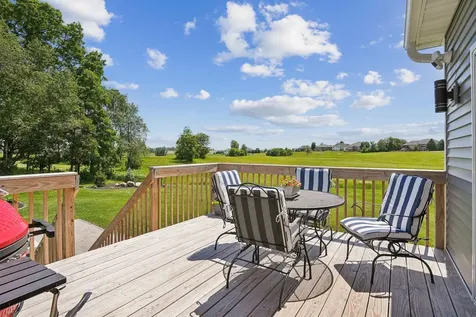185 Eagle Ridge Drive Waverly IA 50677