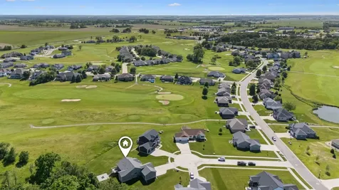 185 Eagle Ridge Drive Waverly IA 50677