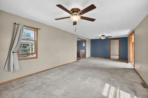 2996 Highway 8 Dysart IA 52224