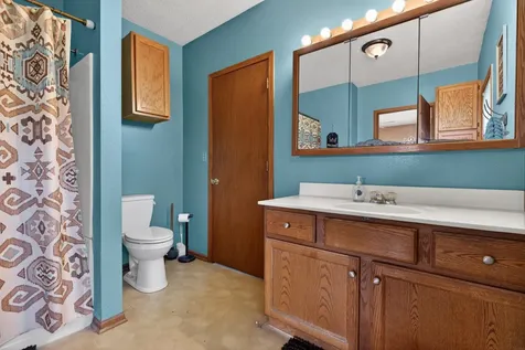 2996 Highway 8 Dysart IA 52224