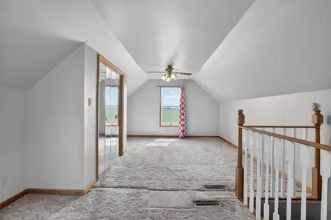 2996 Highway 8 Dysart IA 52224